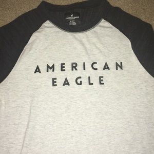 Black/white American Eagle long sleeve t-shirt